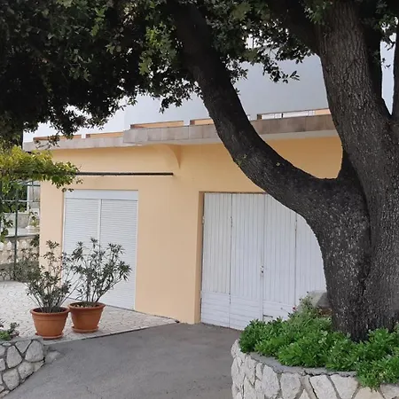 And With Parking Space Palit, Rab - 5067 Affittacamere