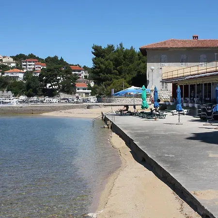 Guest house And With Parking Space Palit, Rab - 5067 3*